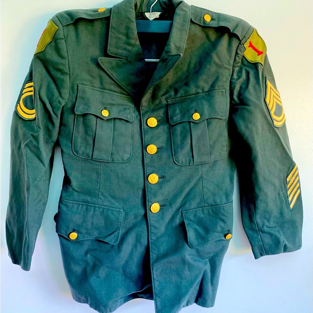 Vintage Vietnam war army jacket.  Collectors item.